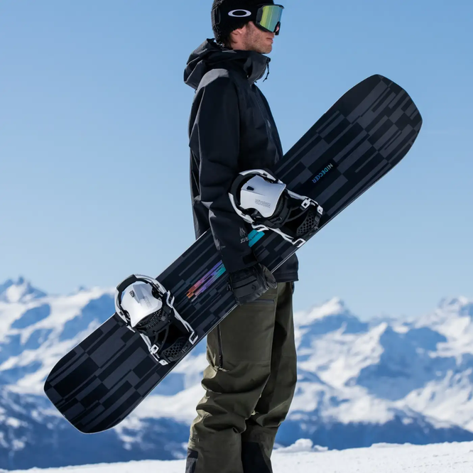 Escape Plus 2027 Snowboard